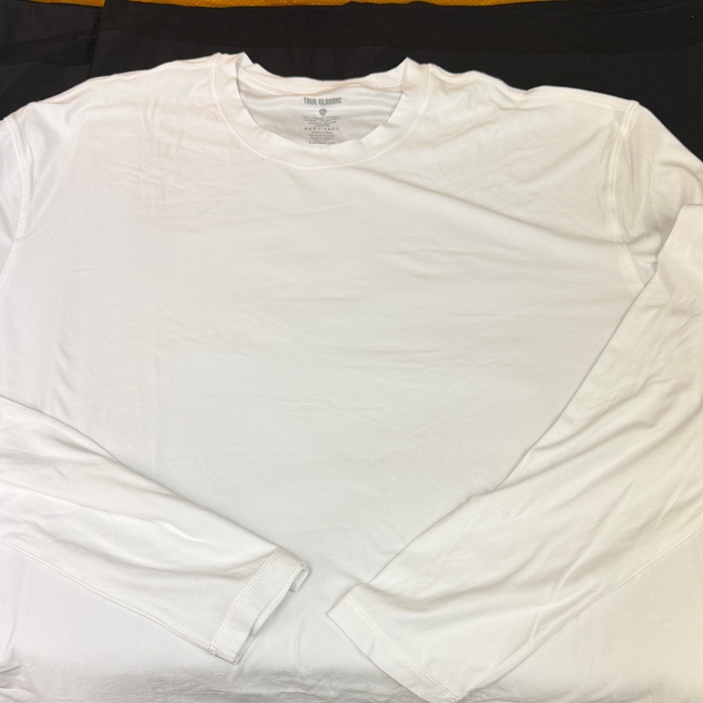 True Classic men’s X-Large white long sleeve tshirt super soft 96% polyester